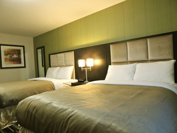 Western Star Inn And Suites Carlyle Exteriér fotografie